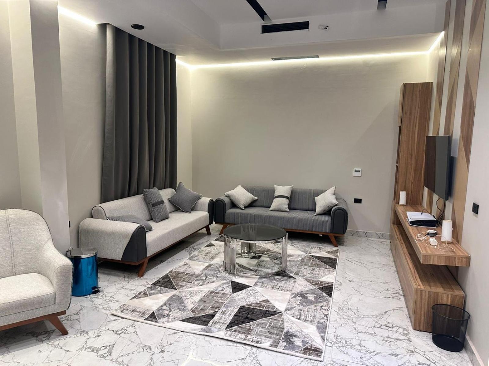 Farida Habu Palace Hotel Луксор Екстериор снимка